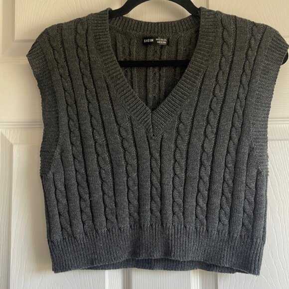 SHEIN Cropped Sweater Vest - Picture 1 of 6